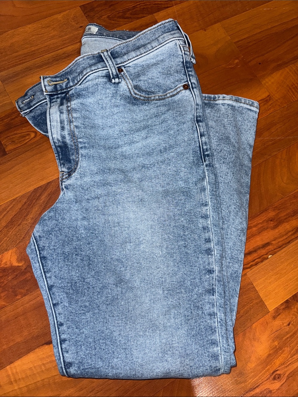 Abercrombie & Fitch High-Rise Jeans The super skinny ankle High Rise 30 10 s